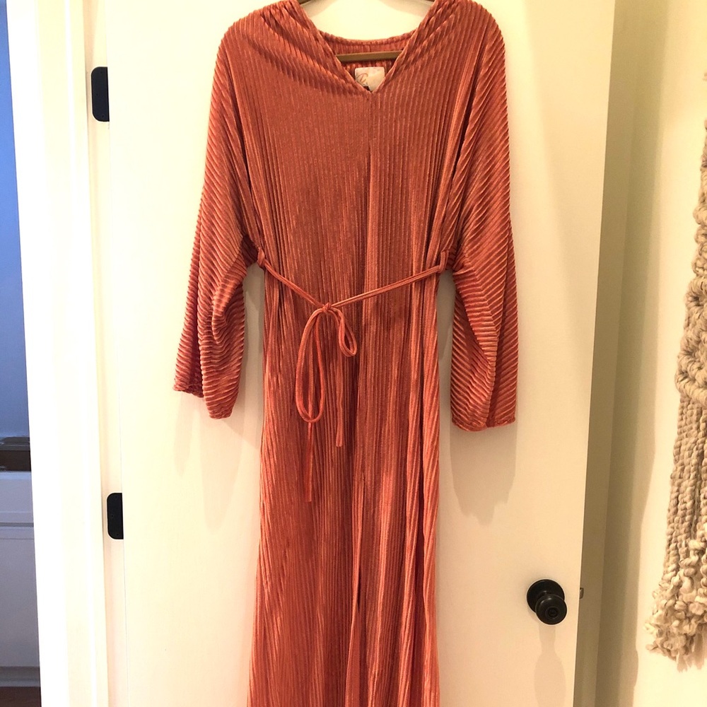 Vintage Ribbed Night Gown